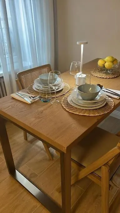 דירות לצנו La Casa Di Gio איטליה